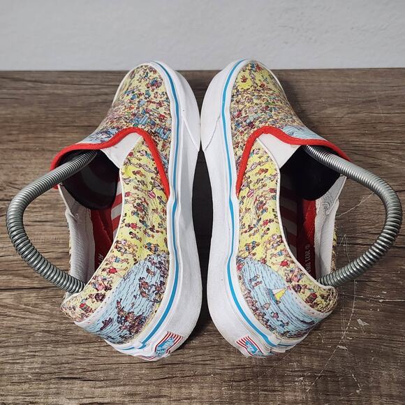 Vans Classic Slip-On X Wheres Waldo Beach Women's Shoes Womens Size 7 Multicolor - Picture 5 of 9
